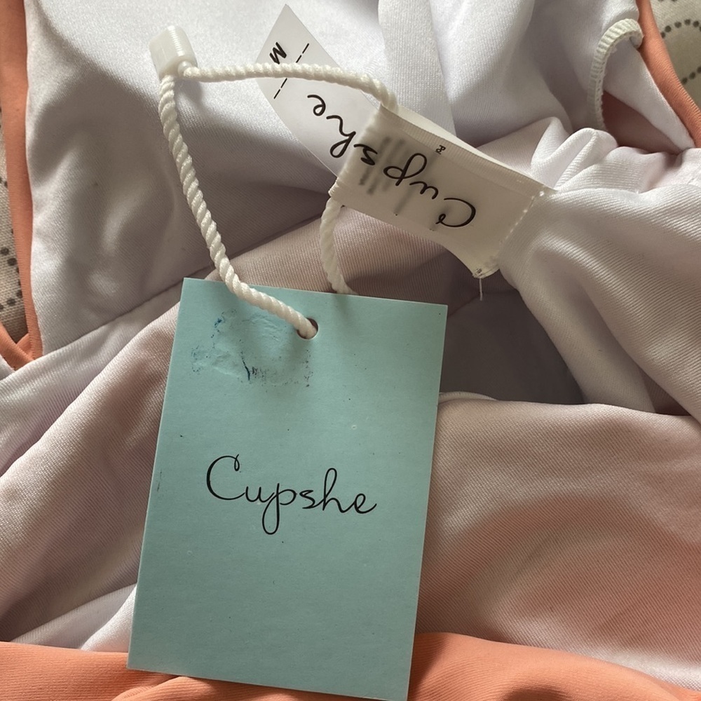 Cupshe Keeping You Accompanied Stripe One-Piece Halter Swimsuit Size M Coral - Picture 10 of 11